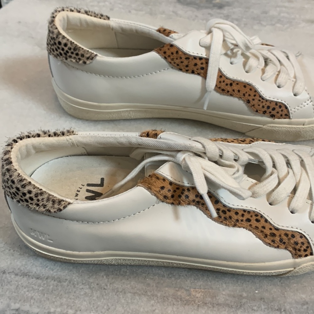 Madewell low top sneakers with leopard calf hair details size 8.5